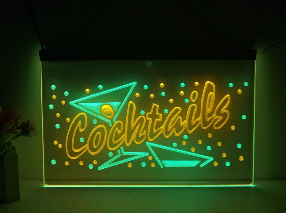 43994272104660|43994272497876