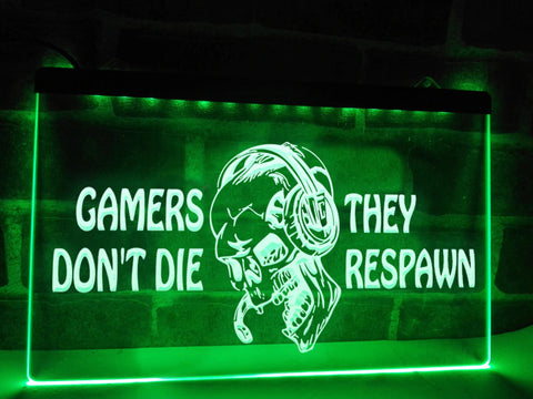 Image of Gamers Don't Die - Skull Gamer Illuminated Sign